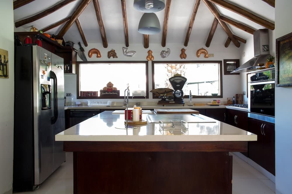 Cueva del Oso By Nomad Guru