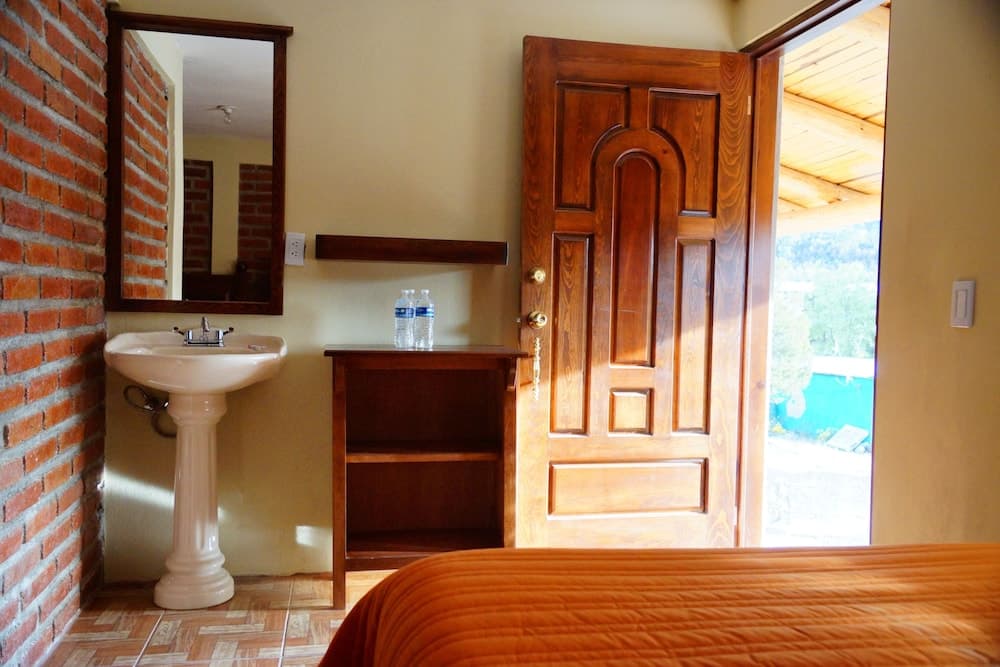 Cabañas Las Gemelas Barrancas del Cobre