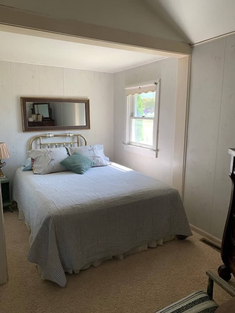 The Purple Martin Inn