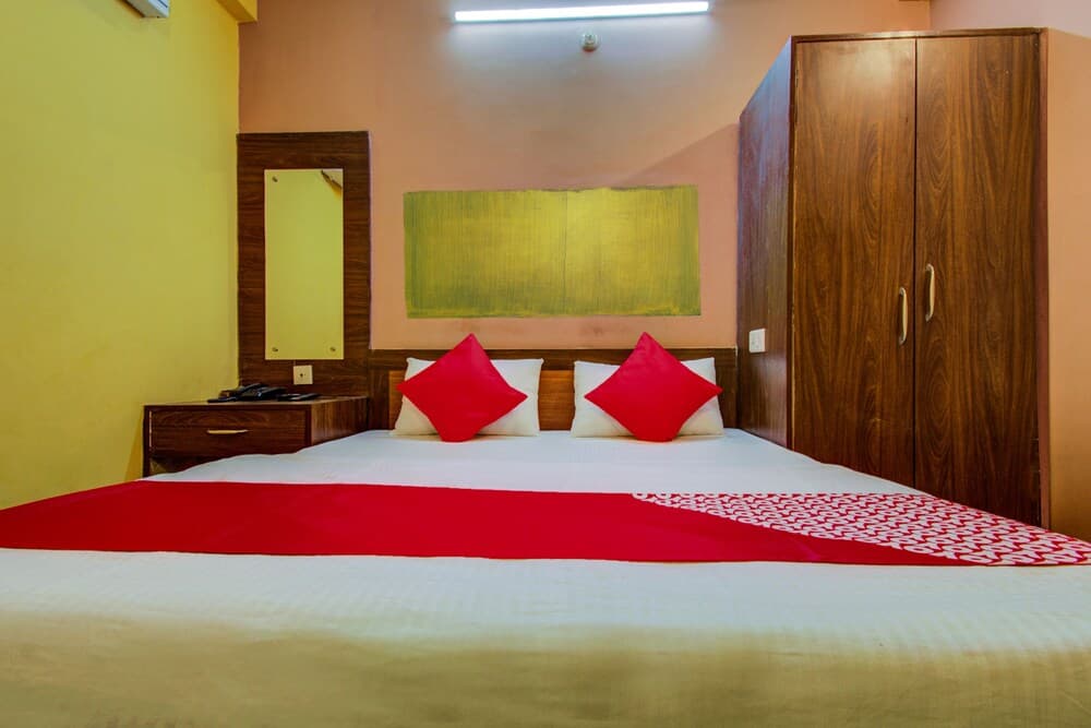 OYO 23108 Hotel Bagga Vilas
