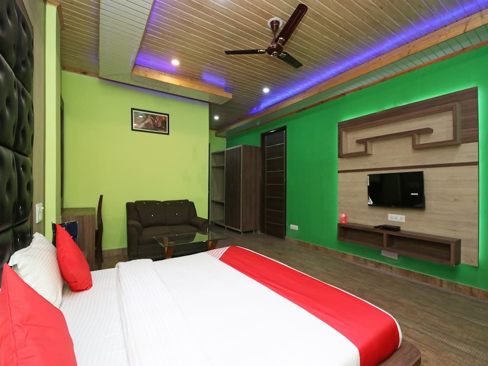 OYO 26137 Hotel Shyam Regency