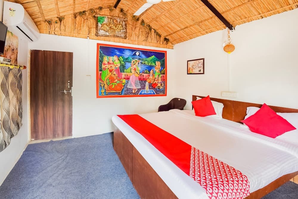 OYO 26645 Vaishnav Village Camps