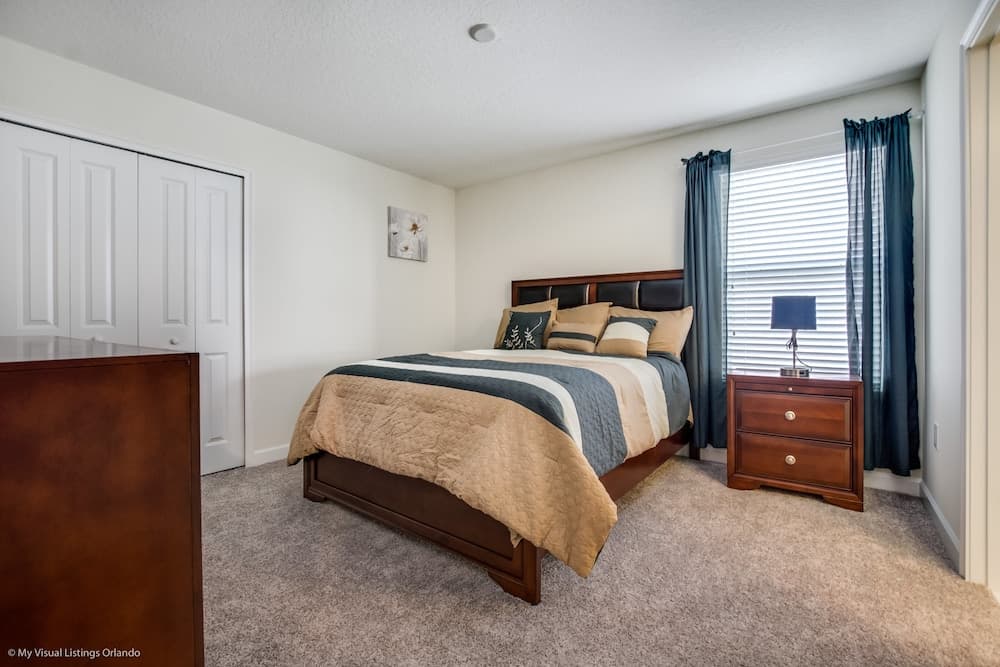 H1584 Brand new 8 Bedroom 5 Bathroom Villa