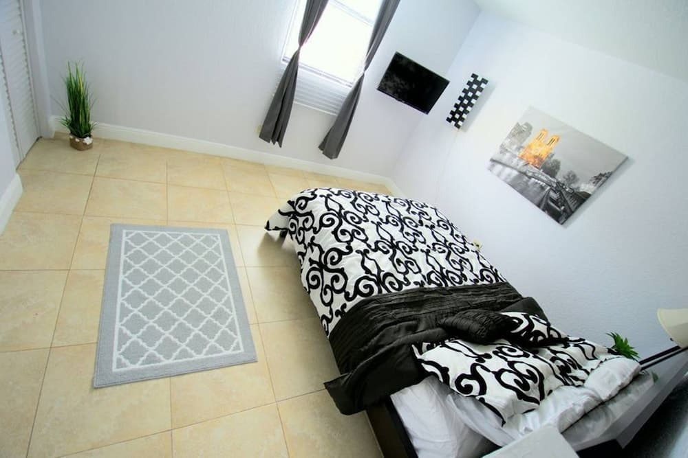 Magic House by Traveline Plus