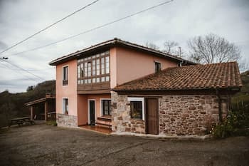 Casa Carquera, in the Heart of Asturias
