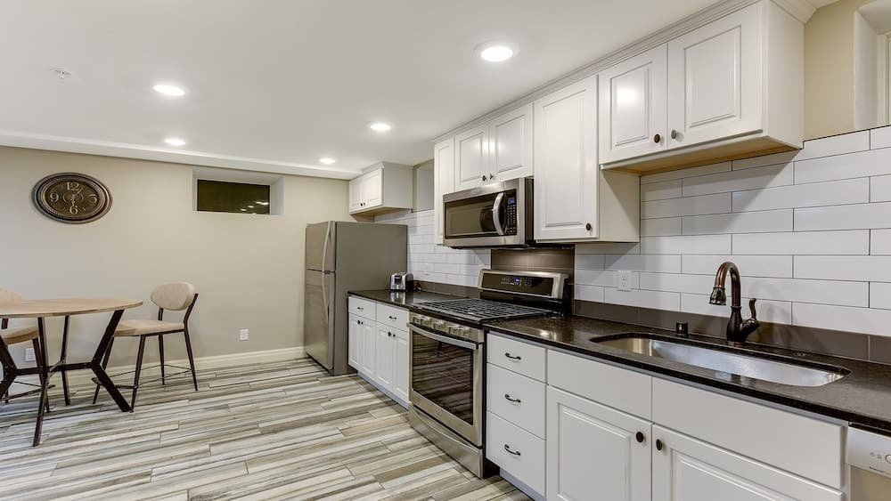 Stay Chateau Suite 6