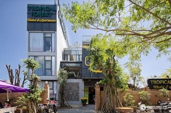 Zoneland Apartments - Tropical Forest Mountain View - Hostel