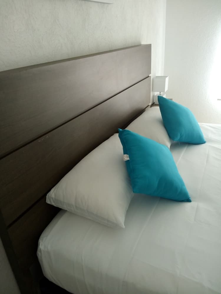 Villa Verde Limón by Akua