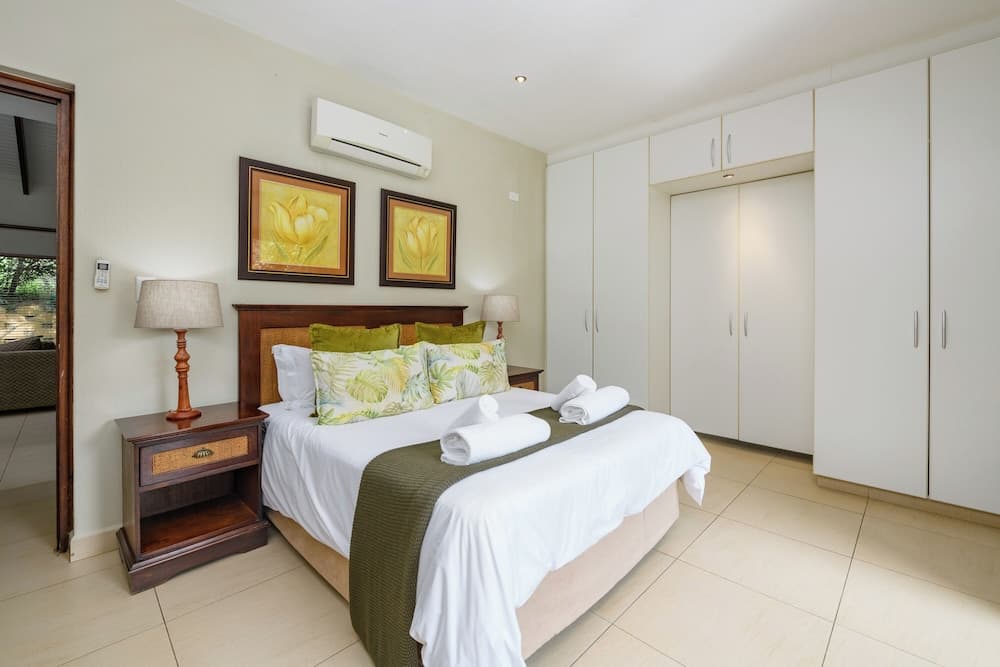 San Lameer Villa Rentals 403