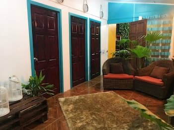 Nomadas Paradise House