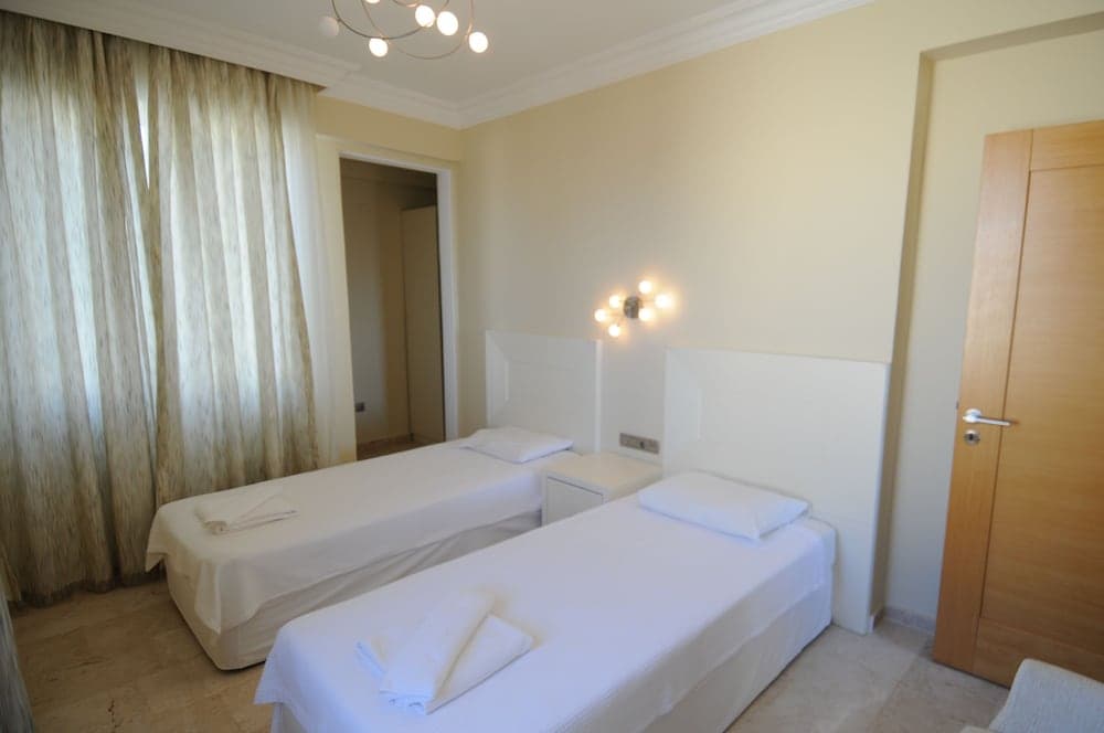 Gold City 3 Bedroom Villa 3