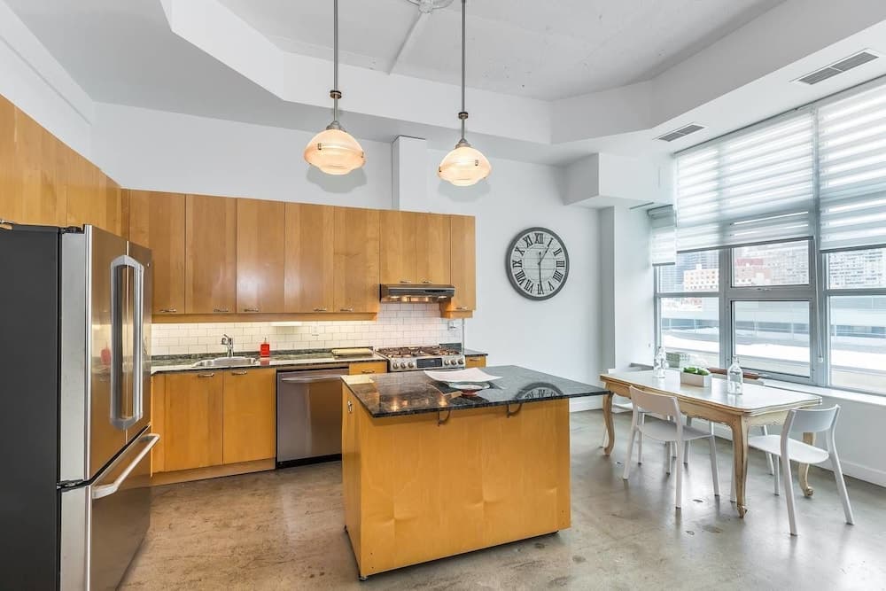 Posh & Luxury Stay in Downtown