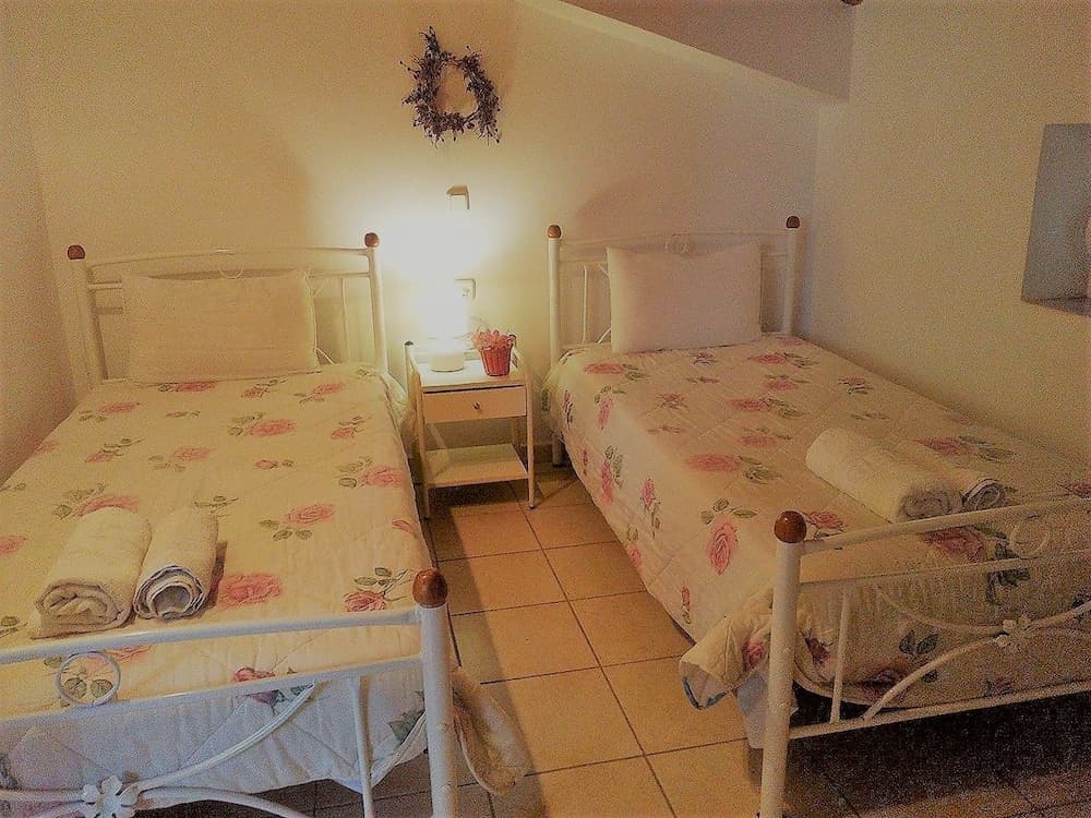 Casa De Blue Studios & Apartments