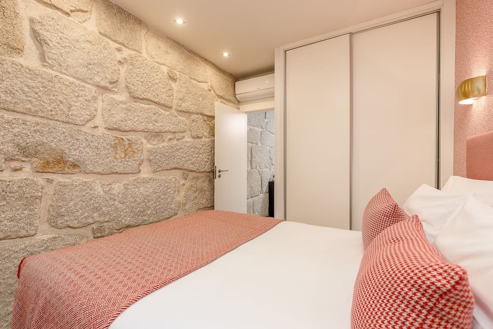 YOUROPO - Ribeira Porto