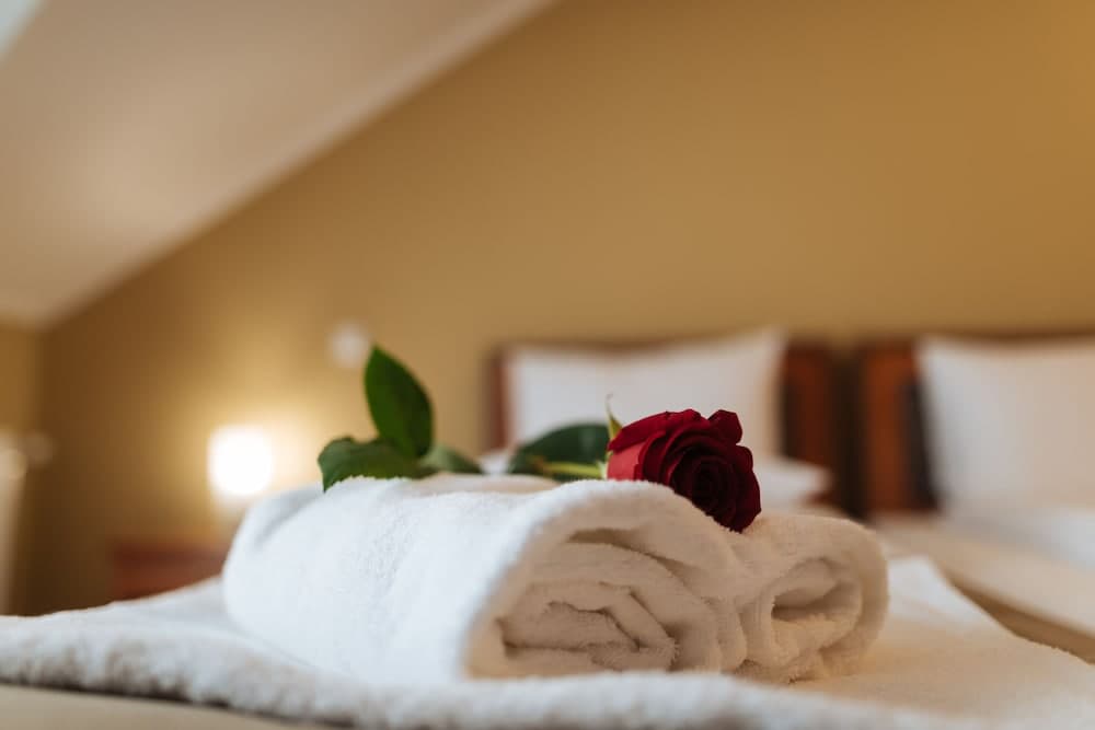 Areo Hotel & Restaurant