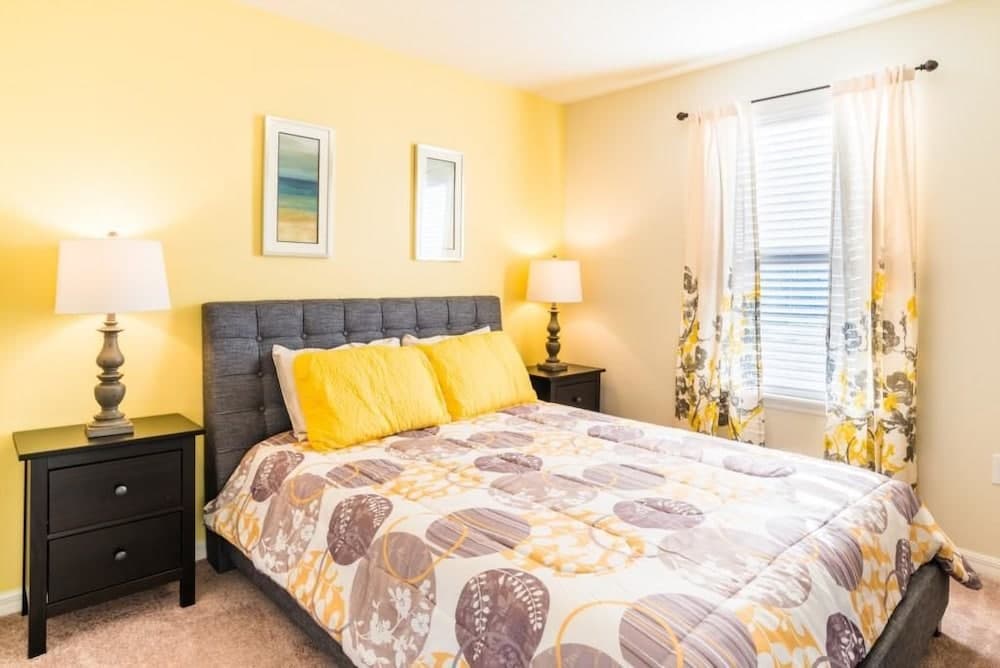 Beautiful Windsor Villa