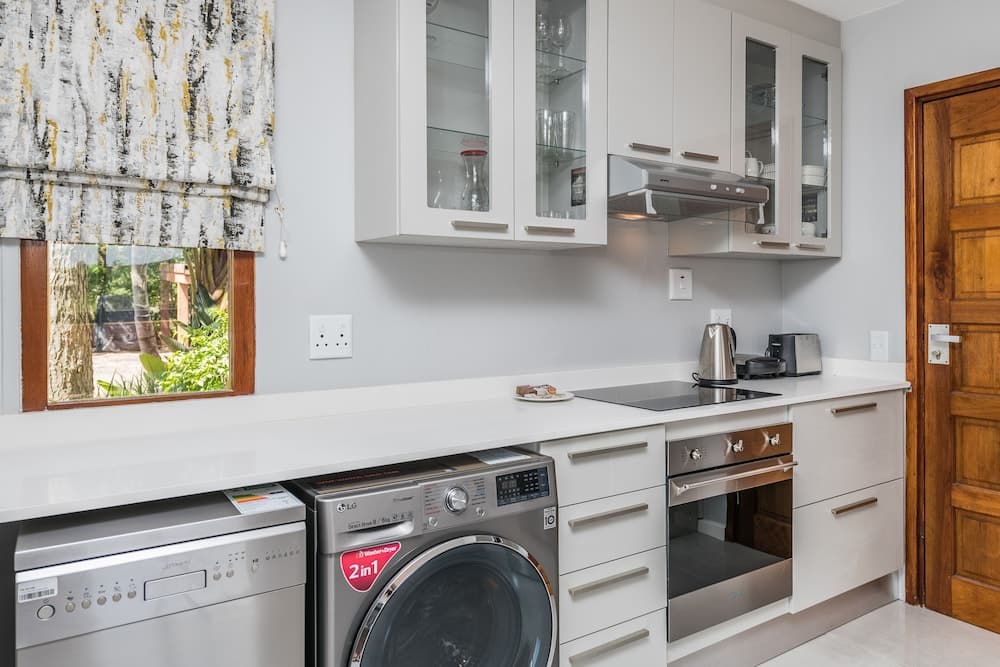 San Lameer Villa Rentals 10419