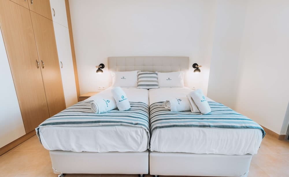 Rhodes Port Haven Suite