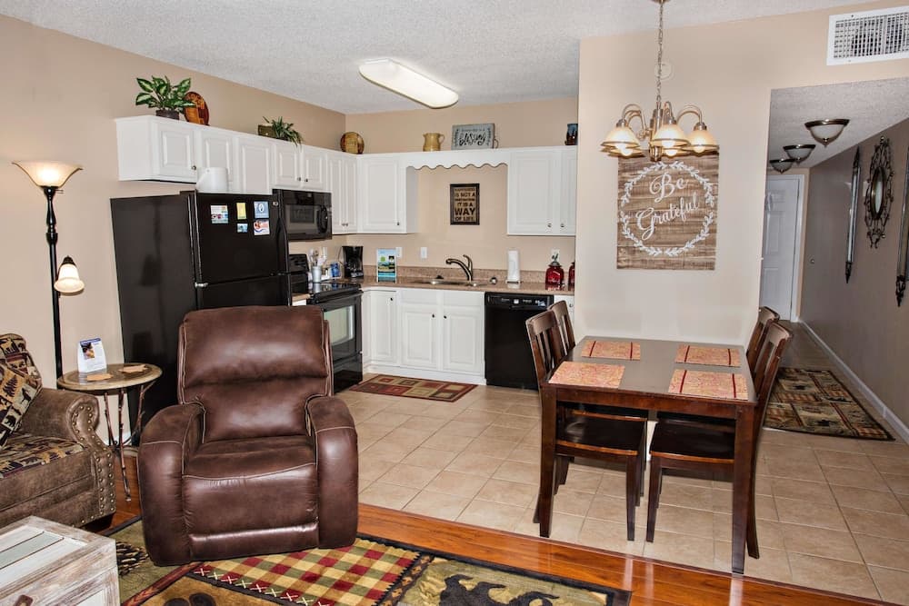 Whispering Pines 211