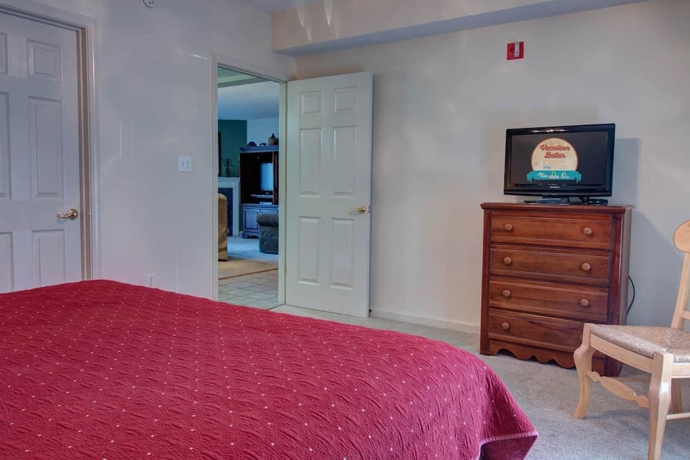 Whispering Pines 214