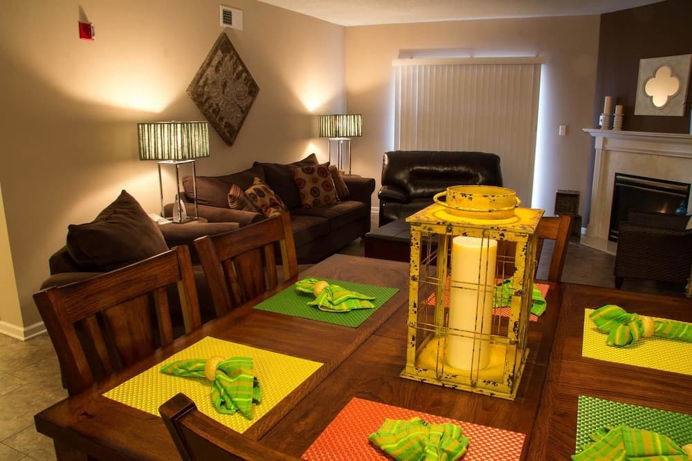 Whispering Pines 323