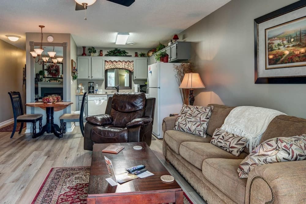 Whispering Pines 351