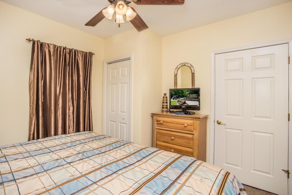 Whispering Pines 441