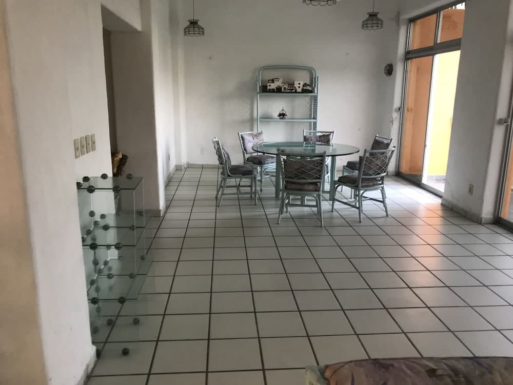 Casa Mexicana La Reyna