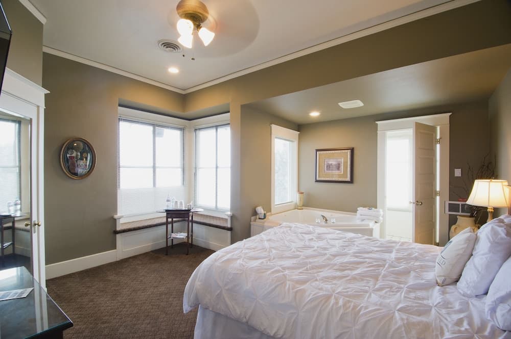 Birchfield Manor Inn and Restaurant