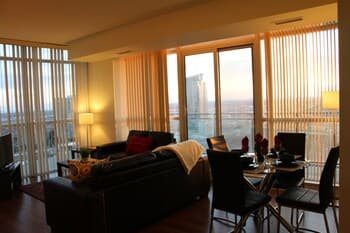 Galaxy Suites Square One unit 1904