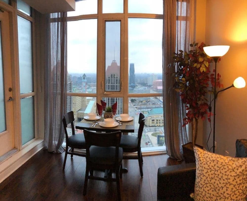 Galaxy Suites Square One Unit 3201