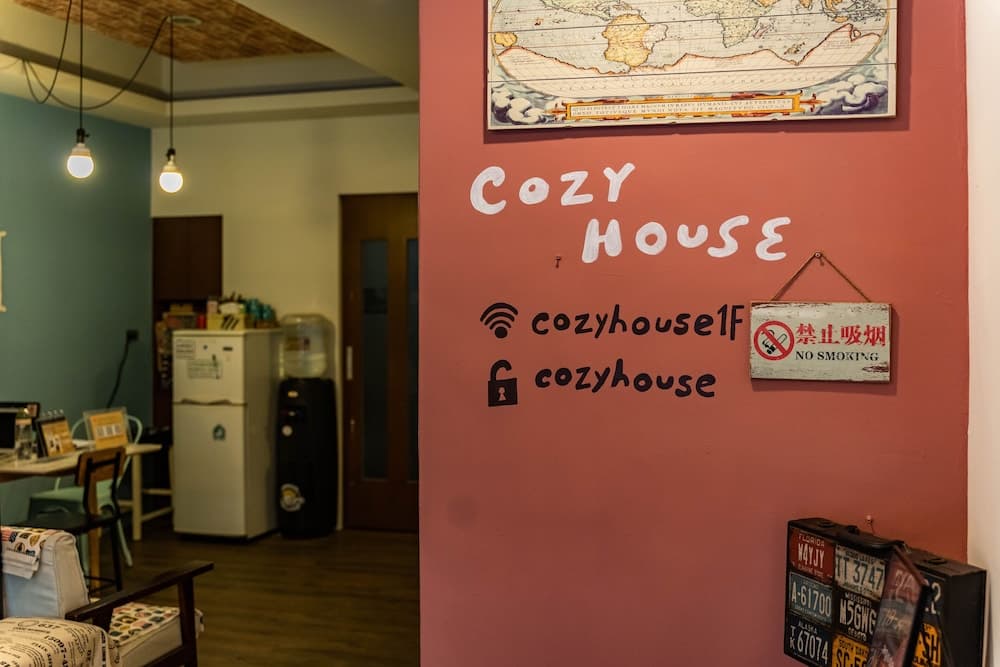 Cozy house hostel Hualien