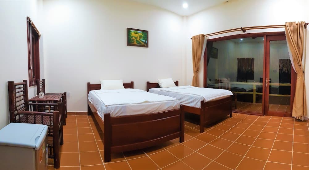 Riverside Park Eco Resort