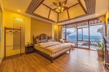 Floral Hotel Tengchong Heshun Hemuju