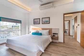 Skyla Serviced Suites