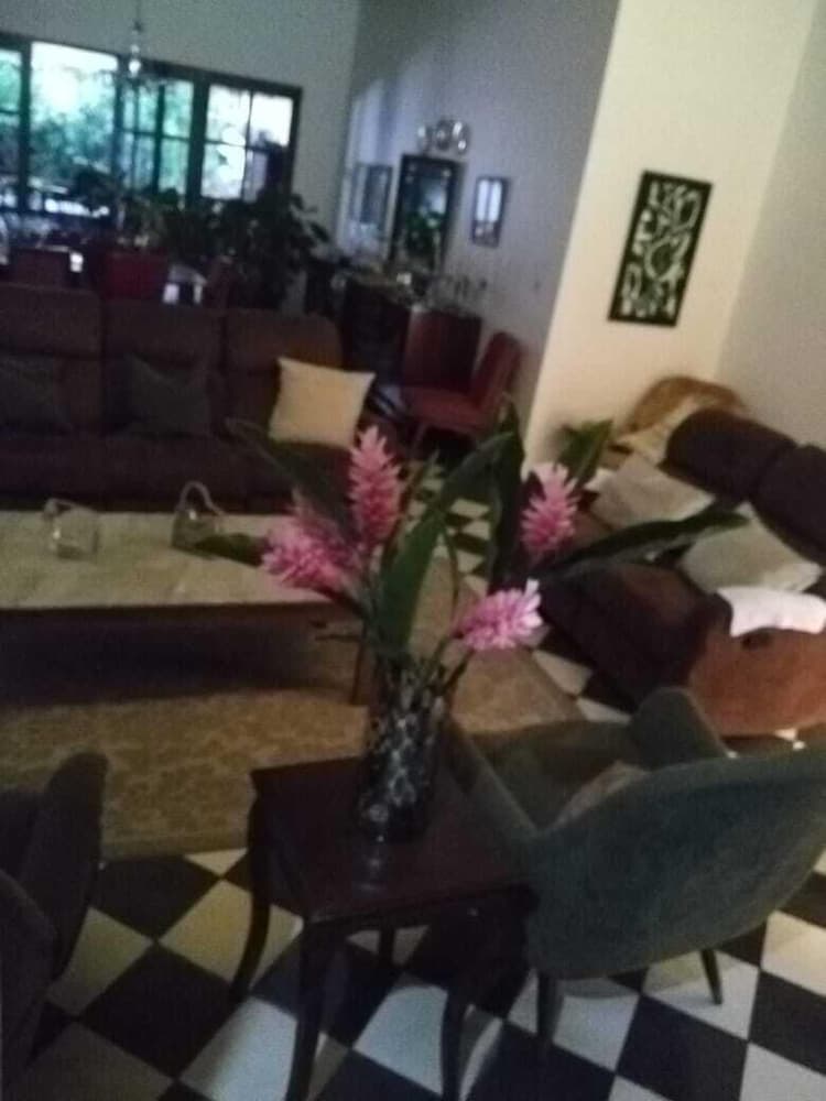 Cozy room in Urbanizacion Montenegro