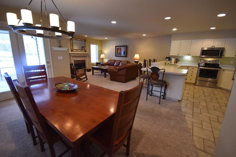 Mountain Harbor #163 3 Bedroom Condo