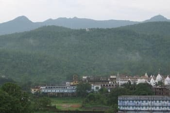 Hotel Shikharji Continental