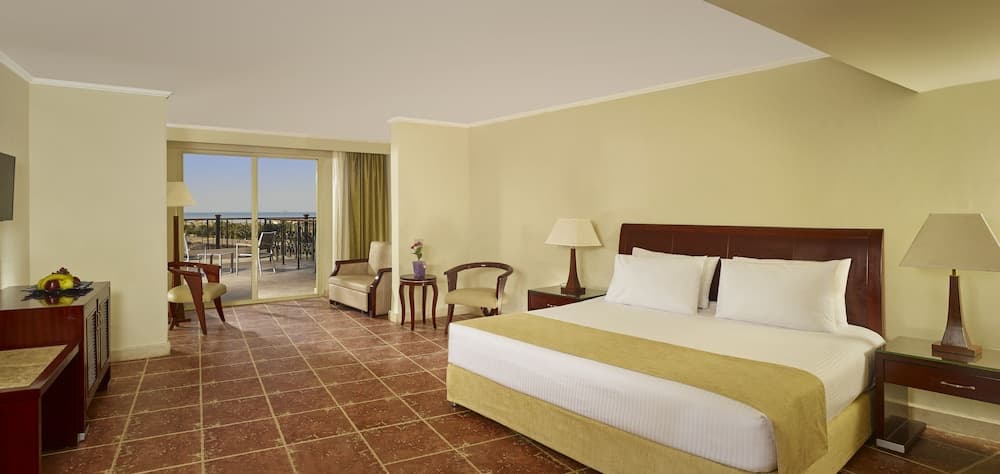 Coral Sea Beach & Aqua Park