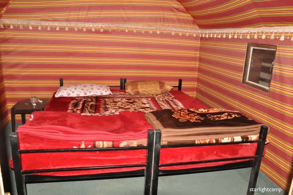 WADI RUM STARLIGHT CAMP