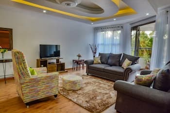 Edmor Residences - Riverside