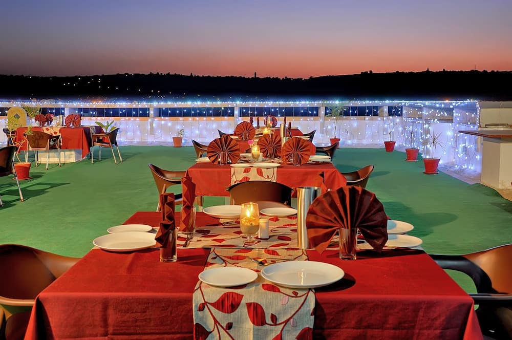 Hotel Shivam Fort View