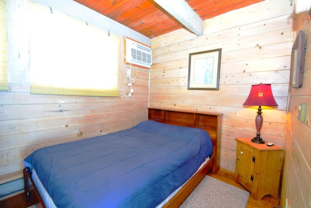 Beachwalk II 12 4 Bedroom Condo by RedAwning