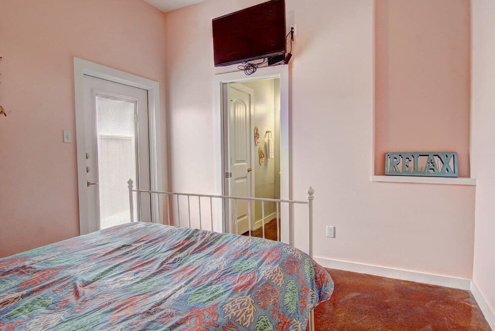 Gone Coastal 3 Bedroom Condo by RedAwning