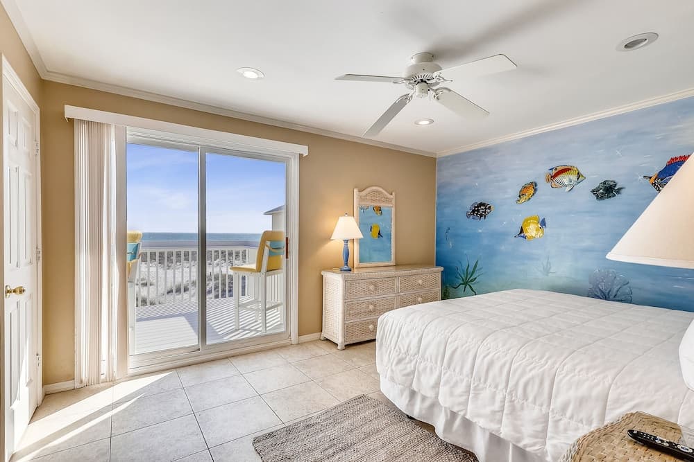 Sandpiper Cove 2136 2 Bedroom Condo by RedAwning
