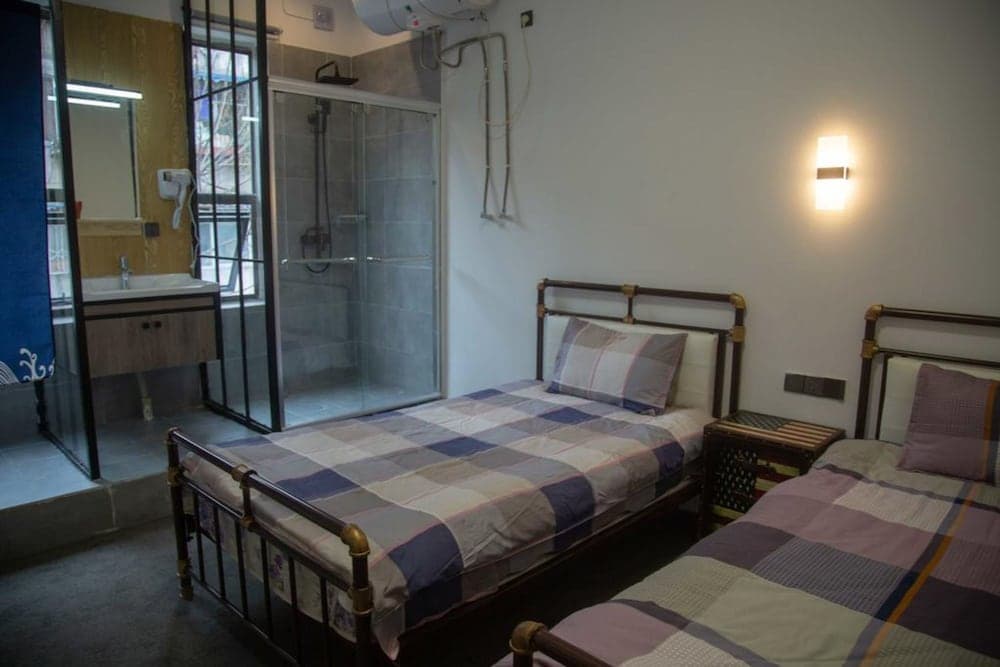 Chengdu Southern Hotel