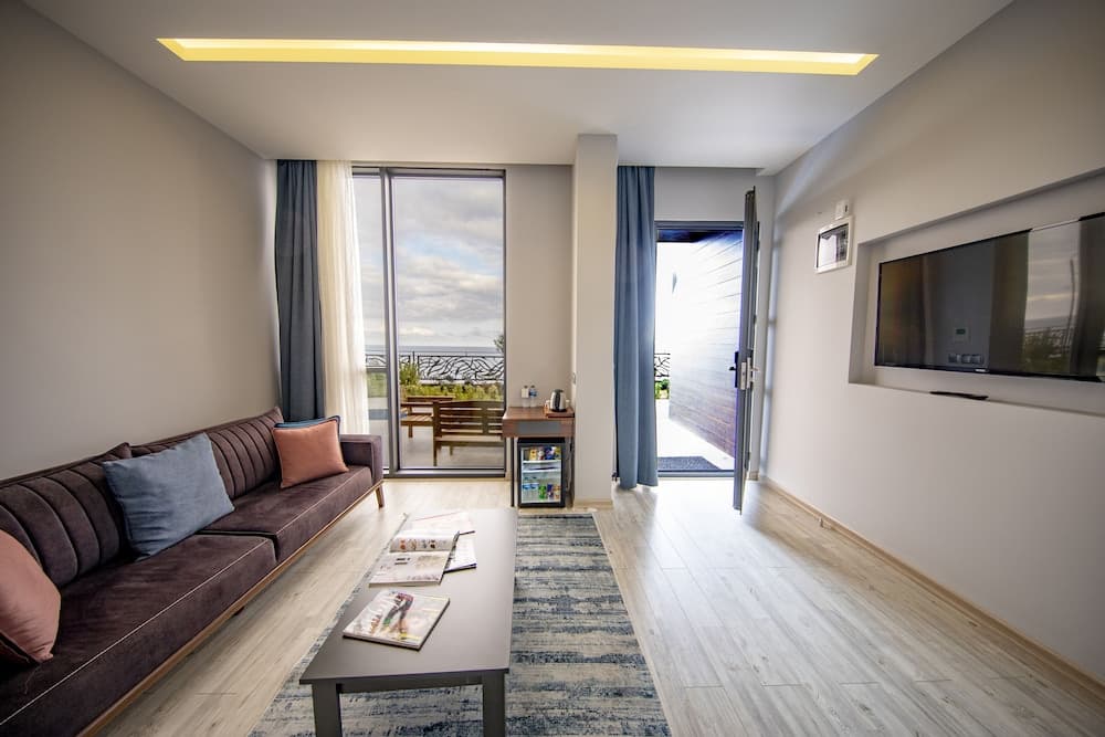 Peerless Villas Hotel