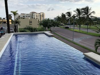 Preciosa Casa B Nayar