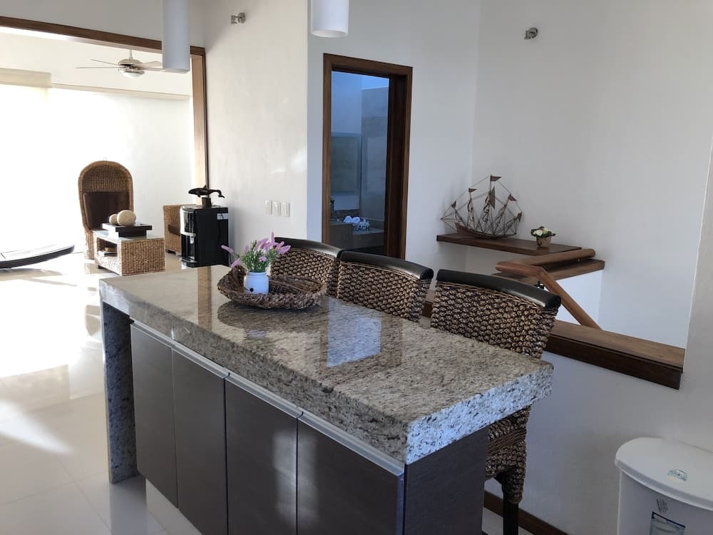 Preciosa Casa B Nayar