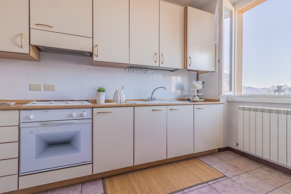 Il Tramonto sul Lago Varenna